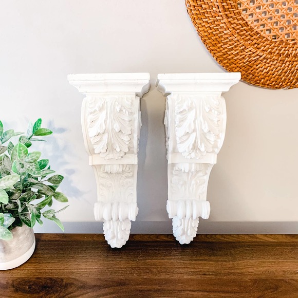 Set of 2 Wooden Carved White Wall Shelf Mounts